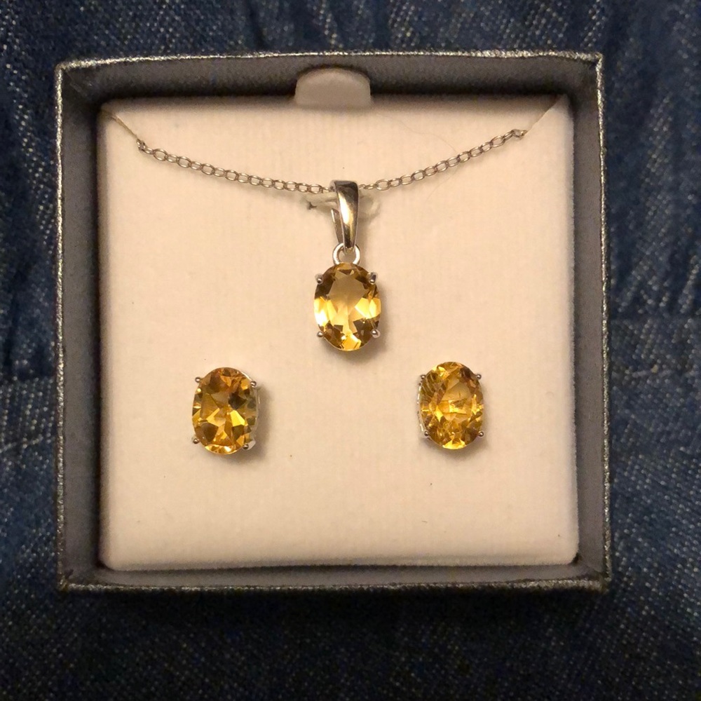 NIB CITRINE NECKLACE & EARRINGS SET